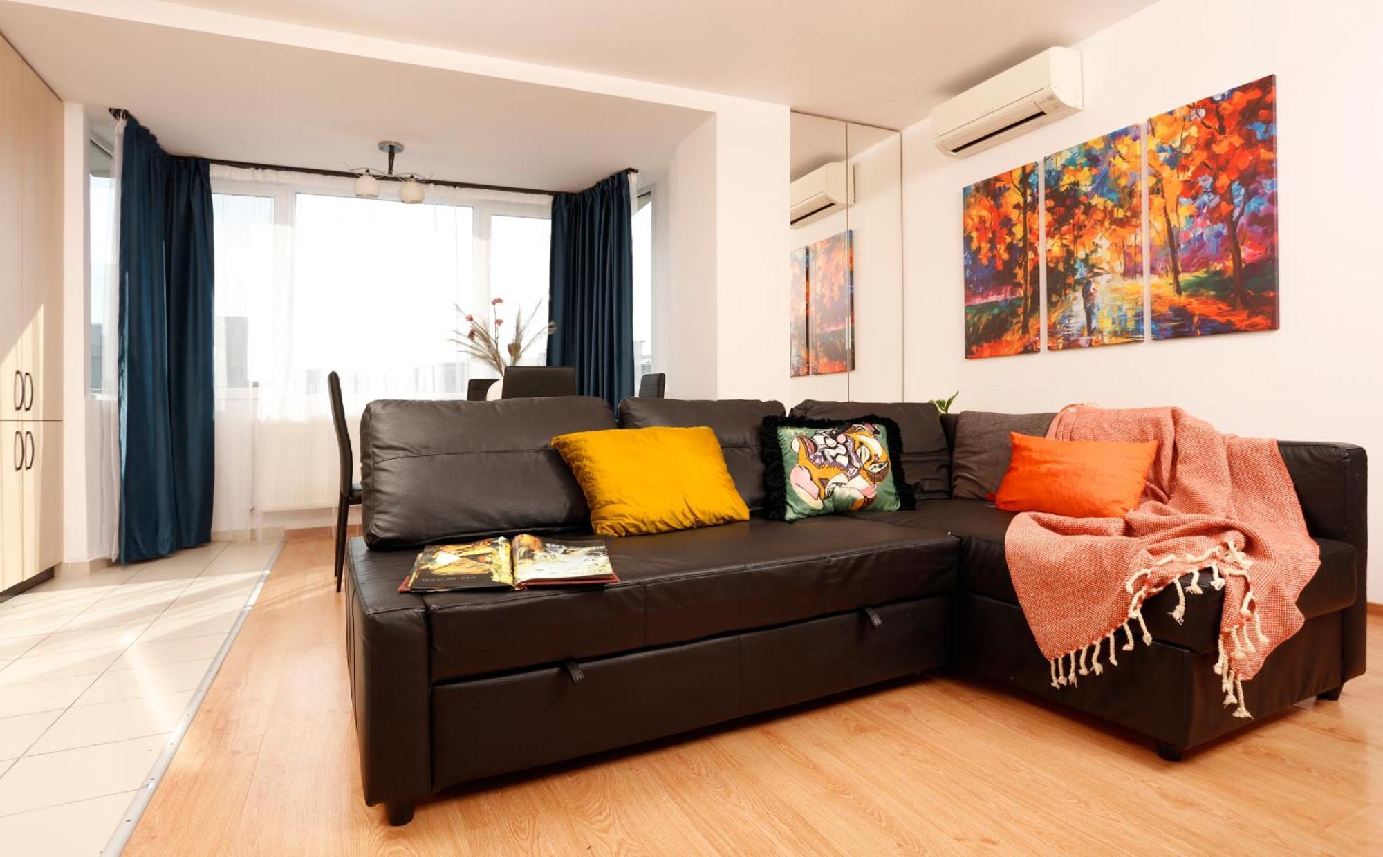 Enchanting Retreat - Historic Old Town - Pet-Friendly Haven - Steps From Unirii Bucureşti Ngoại thất bức ảnh