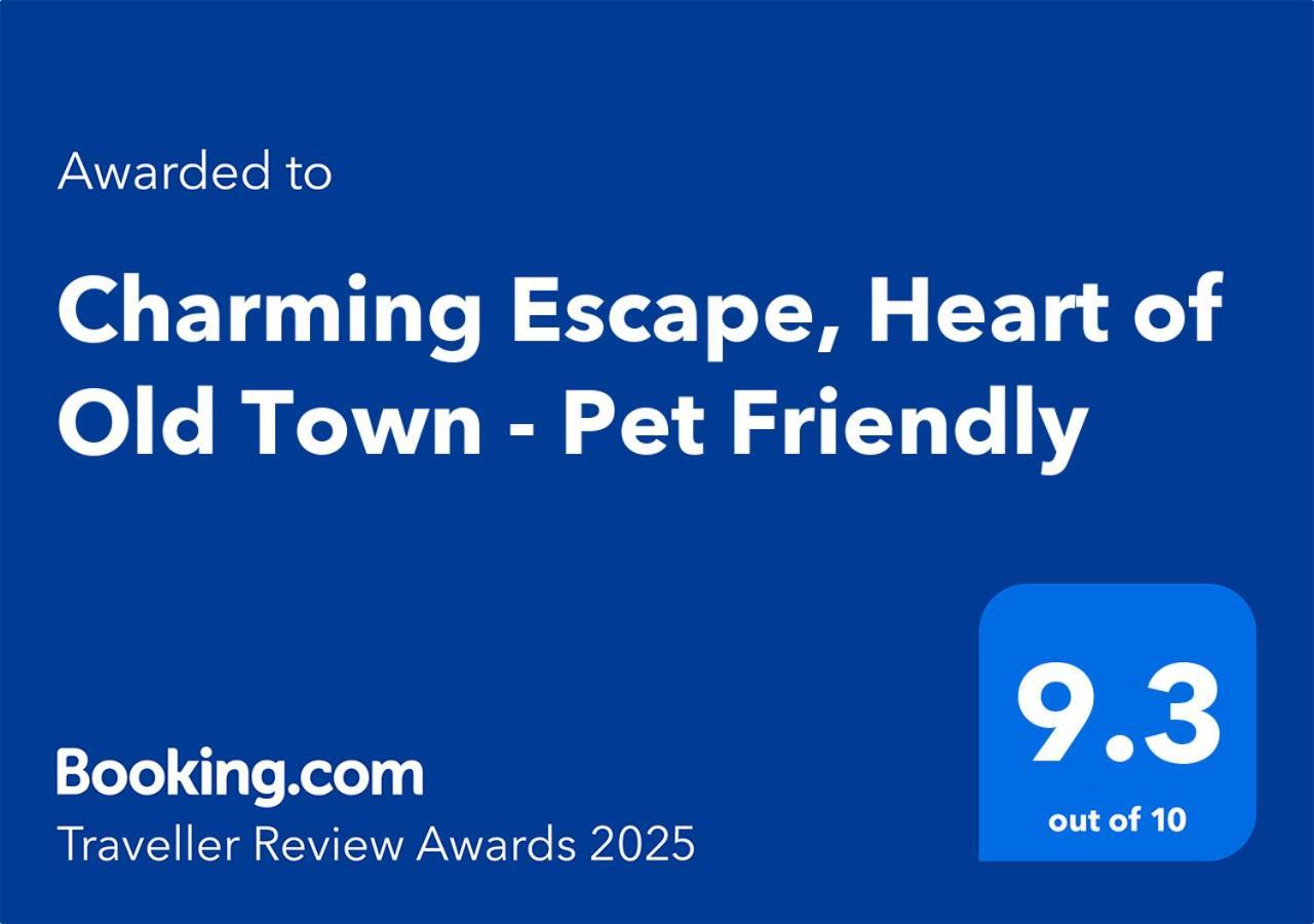 Enchanting Retreat - Historic Old Town - Pet-Friendly Haven - Steps From Unirii Bucureşti Ngoại thất bức ảnh